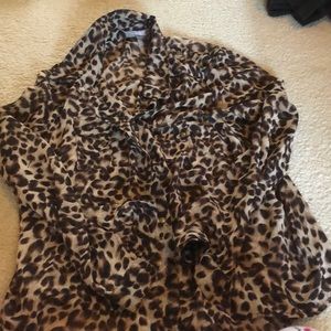 Leopard crepe shirt button down